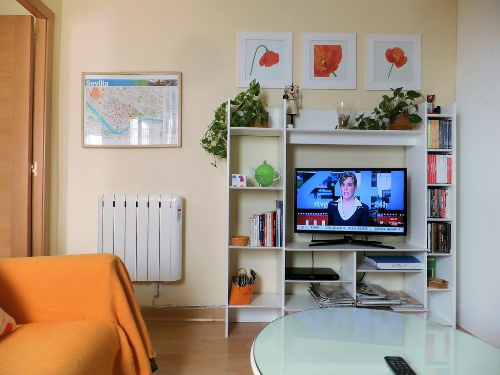 Apartamento Verde, Tranquilo, 2 D, Parking Opcional Sevilla Bagian luar foto