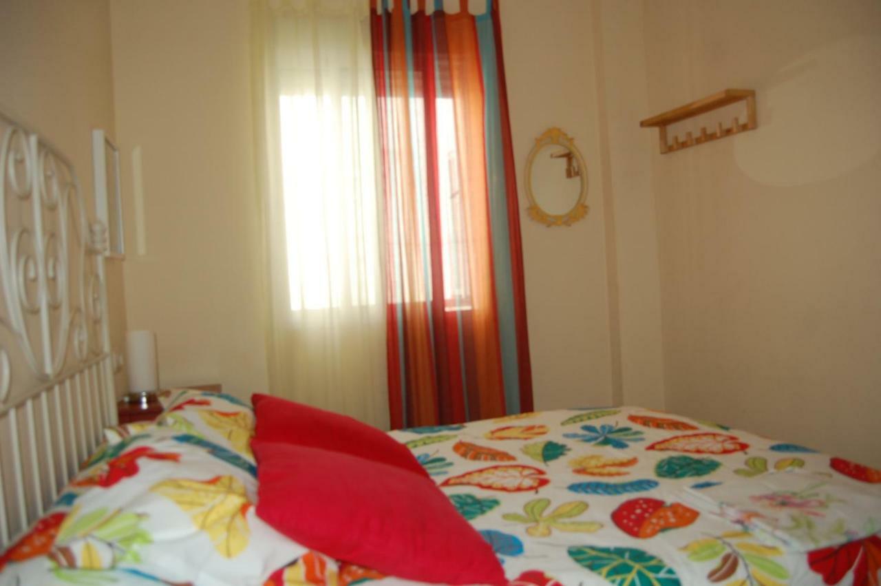 Apartamento Verde, Tranquilo, 2 D, Parking Opcional Sevilla Bagian luar foto