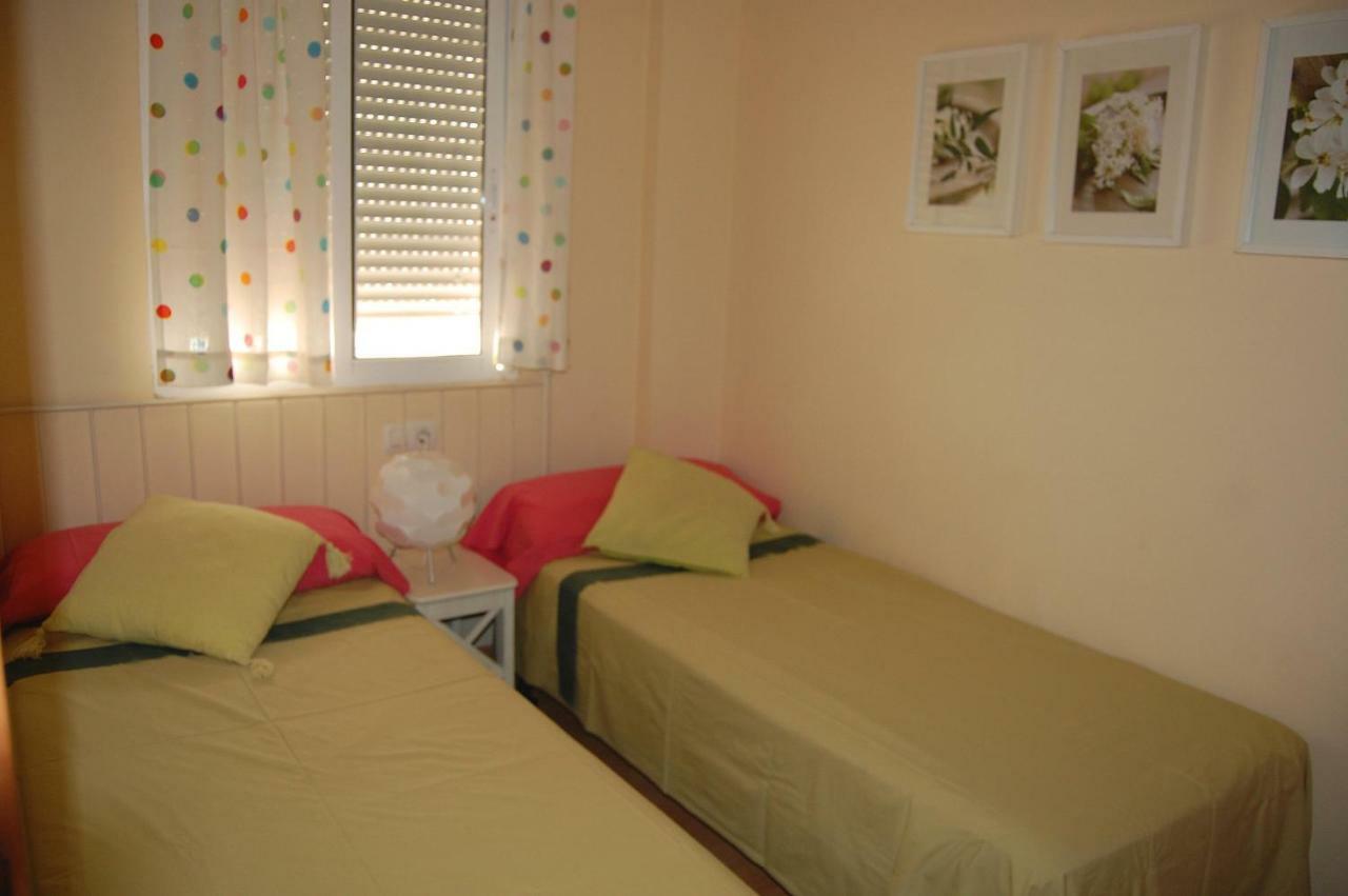 Apartamento Verde, Tranquilo, 2 D, Parking Opcional Sevilla Bagian luar foto